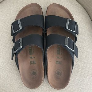 Black Arizona Soft Footbed Birkenstocks Oiled Leather
